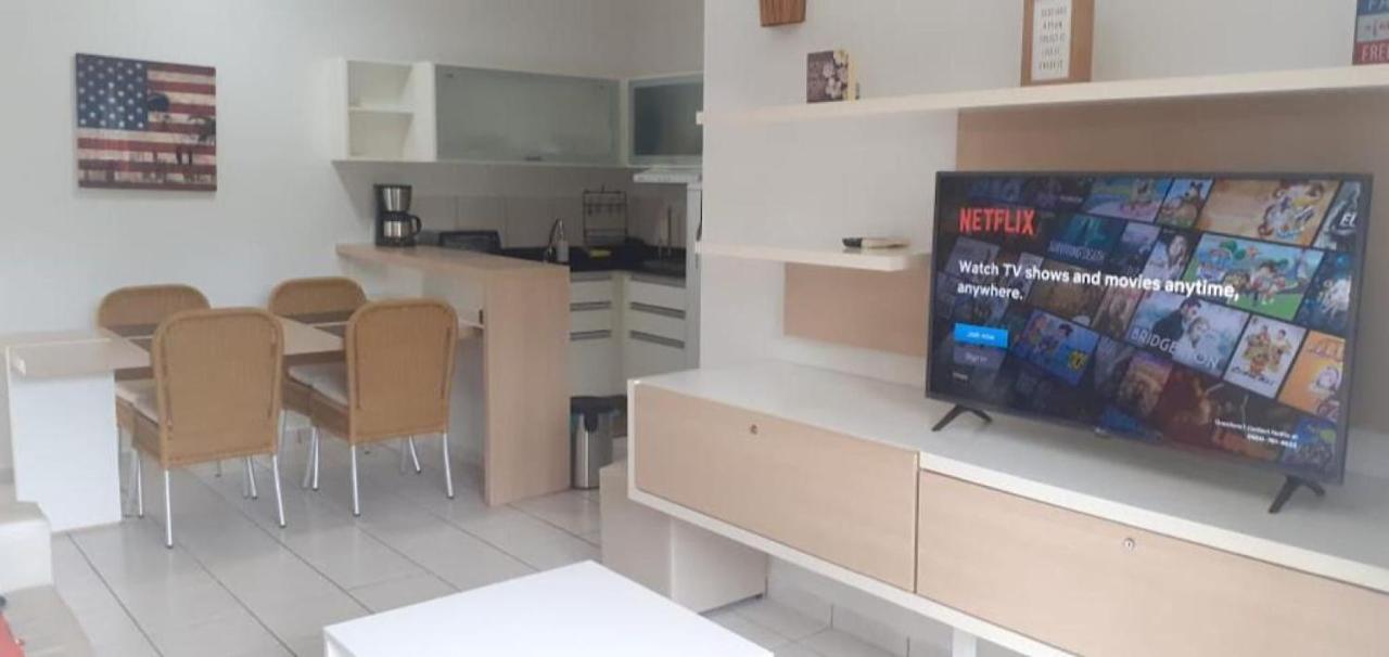 ホテルSurpreendente Apartamento No Beach Park - By Ideal Trip Hospedagens アキラス エクステリア 写真